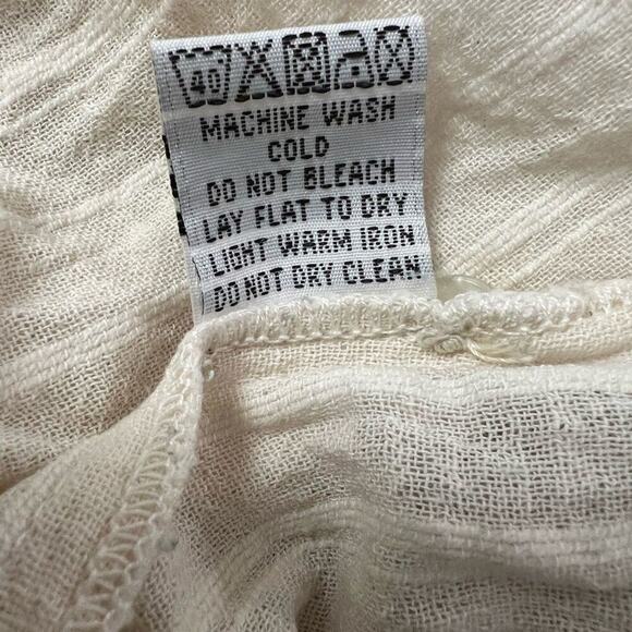 WHAT COMES AROUND GOES AROUND TUNIC EMBROIDERY TOP SIZE S - Picture 6 of 7